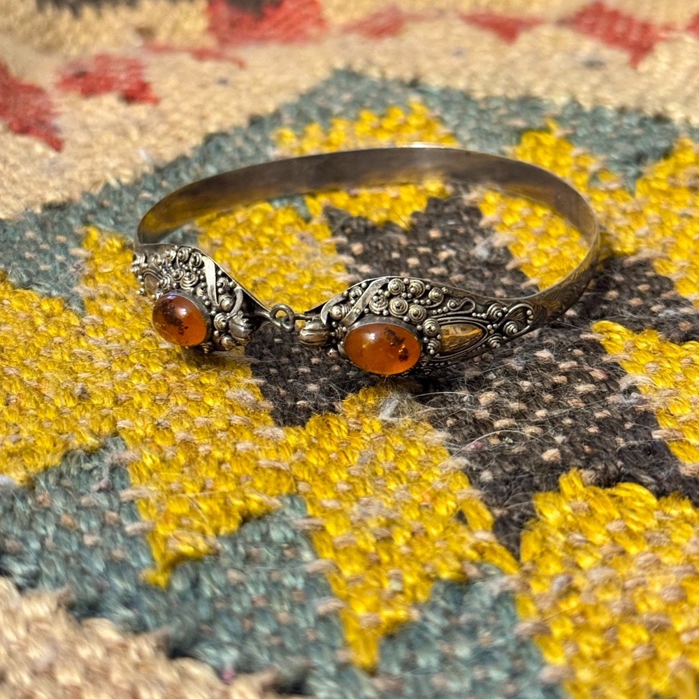 Antique Chinese Sterling Silver Yellow Amber Cuff